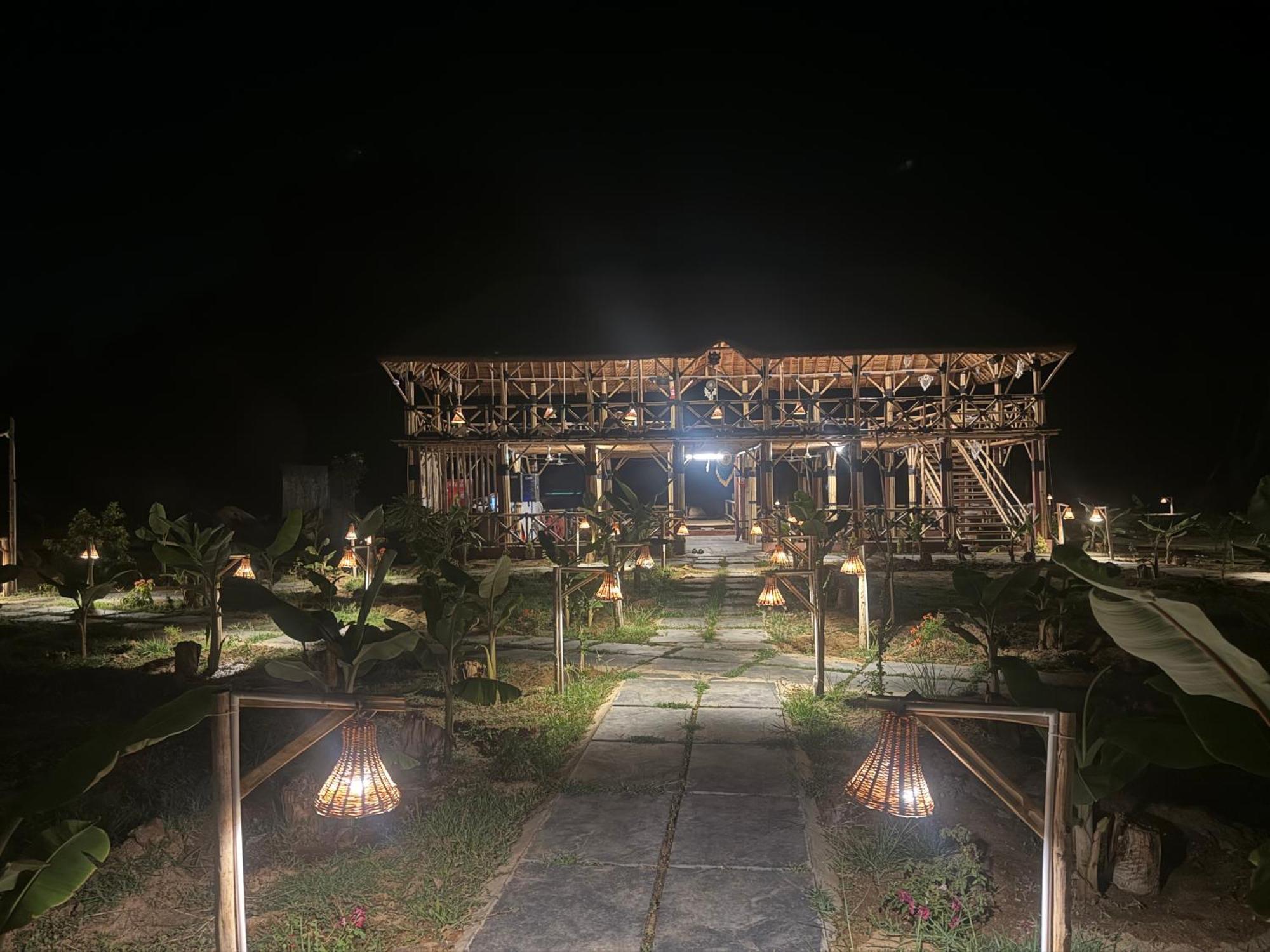 Hill Stone View Hampi Hotel Buitenkant foto